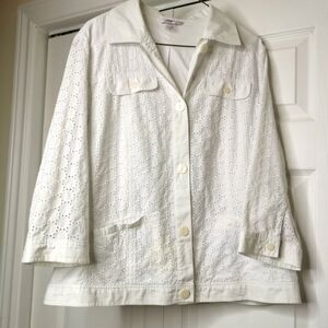 White Alia peplum style box top